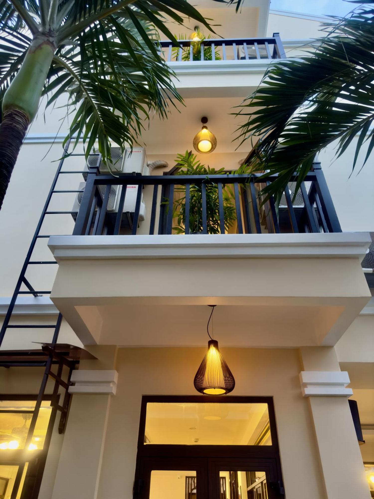 The Quin Riverside Villa ฮอยอัน ภายนอก รูปภาพ