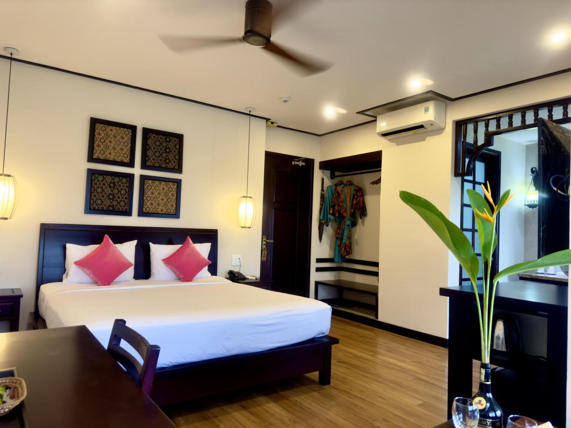 The Quin Riverside Villa ฮอยอัน ภายนอก รูปภาพ