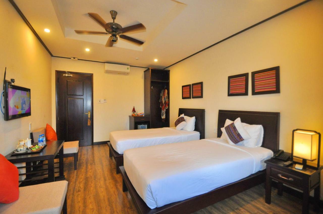 The Quin Riverside Villa ฮอยอัน ภายนอก รูปภาพ